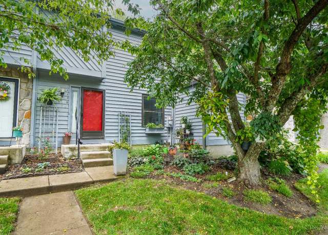 Property at 1126 Chestnut Ct, Union Twp, OH 45245, 2 beds, 3 baths