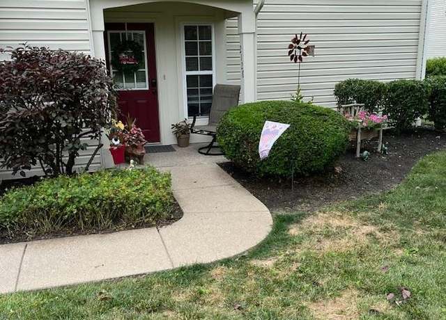 Property at 2128 Commons Circle Dr, Batavia Twp, OH 45103, 2 beds, 1 bath