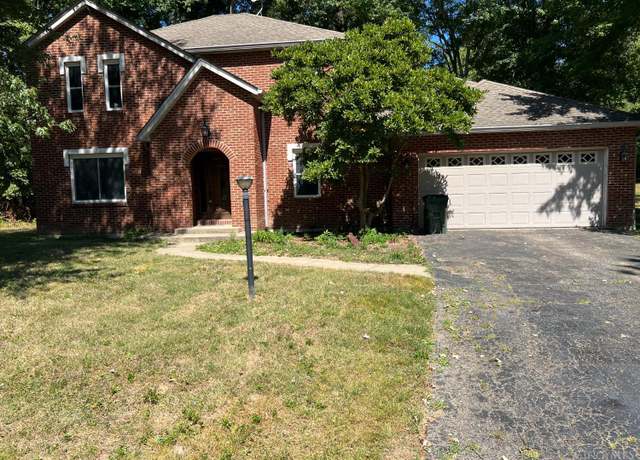 Property at 3843 Gatewood Dr, Pierce Twp, OH 45245, 3 beds, 2.5 baths