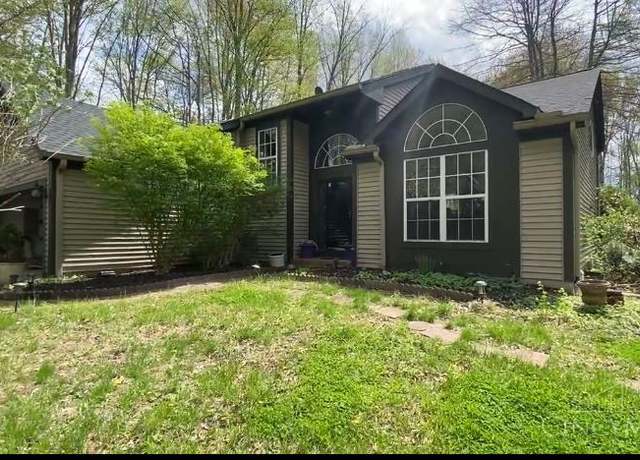 Property at 10848 Dallasburg Rd, Hamilton Twp, OH 45140, 3 beds, 2.5 baths