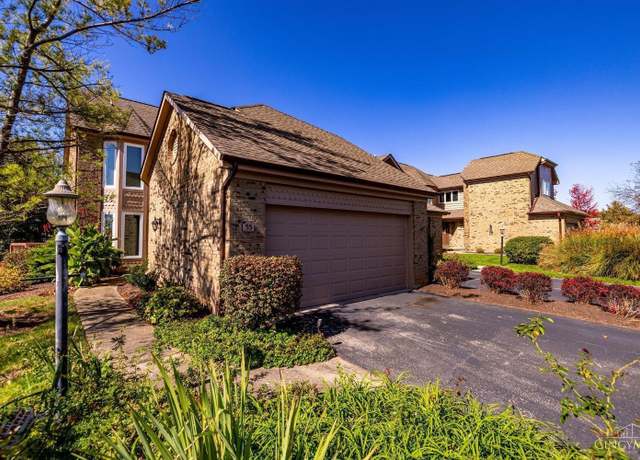Property at 55 Cove Ct #5, Hamilton, OH 45013, 4 beds, 3.5 baths