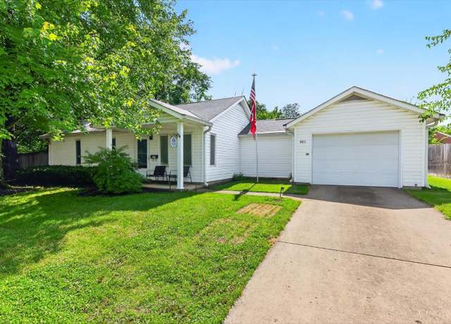 Property at 801 Carlisle Ave, Hamilton, OH 45013, 3 beds, 2 baths
