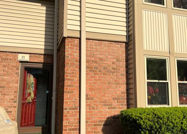 Property at 21 Aspen Ct, Springdale, OH 45246, 3 beds, 2.5 baths