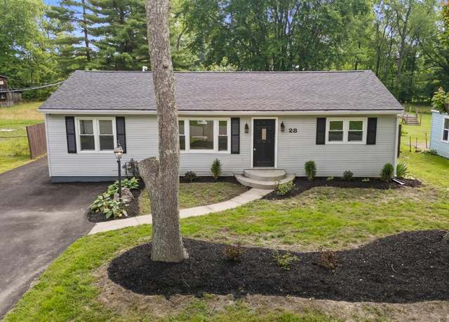 Property at 28 Hitchcock Ln, Batavia Twp, OH 45102, 3 beds, 1 bath