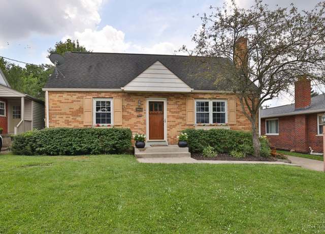 Property at 7803 Greenbriar Ln, Madeira, OH 45243, 4 beds, 2 baths