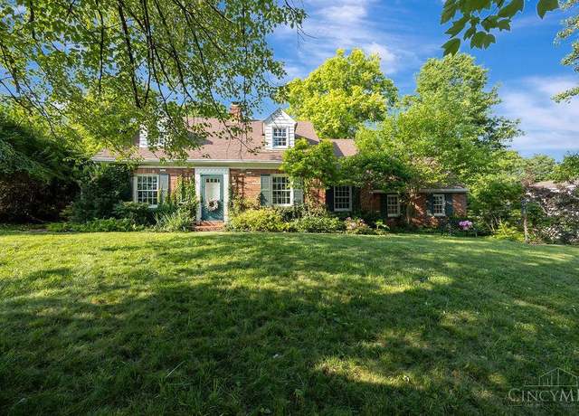 Property at 404 Oliver Rd, Wyoming, OH 45215, 3 beds, 2.5 baths