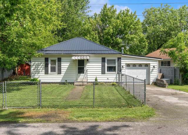 Property at 849 E Columbus St, Wilmington, OH 45177, 2 beds, 1 bath