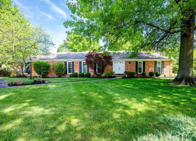 Property at 10120 Woodfern Way, Montgomery, OH 45242, 3 beds, 3 baths