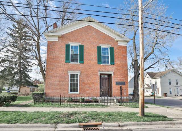 Property at 301 E Silver St, Lebanon, OH 45036, 3 beds, 1.5 baths