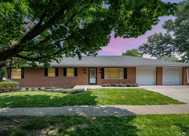 Property at 5748 Lauderdale Dr, Green Twp, OH 45239, 3 beds, 2.5 baths