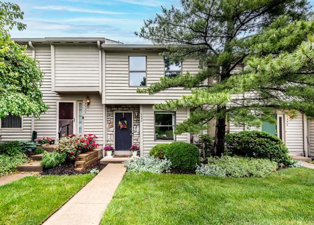 Property at 9492 Colegate Way, West Chester, OH 45011, 2 beds, 2.5 baths
