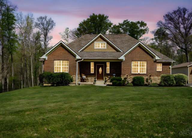 Property at 65 Cardinal Dr, Chester Twp, OH 45177, 3 beds, 4.5 baths
