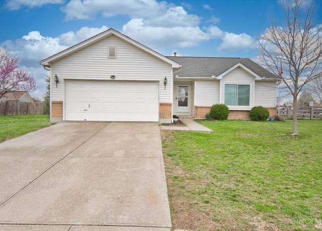 Property at 1 Eagle Ct, Pierce Twp, OH 45102, 3 beds, 2 baths