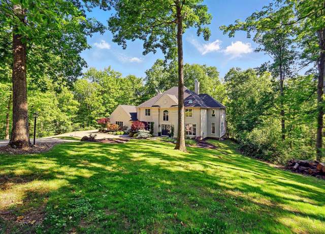 Property at 10885 Mockernut Dr, Harrison Twp, OH 45030, 4 beds, 4 baths