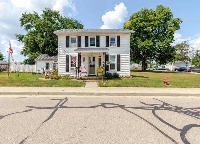 Property at 204 S Elm St, Farmersville, OH 45325, 4 beds, 1 bath