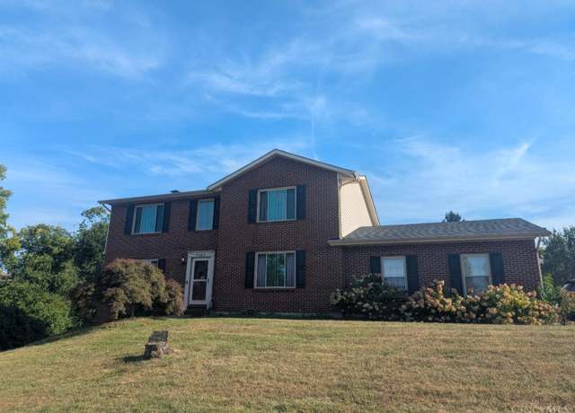 Property at 8062 Kennesaw Dr, West Chester, OH 45069, 4 beds, 3 baths