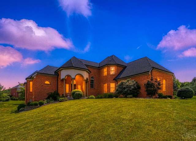 Property at 7066 Hearthside Ct, Liberty Twp, OH 45011, 4 beds, 4.5 baths
