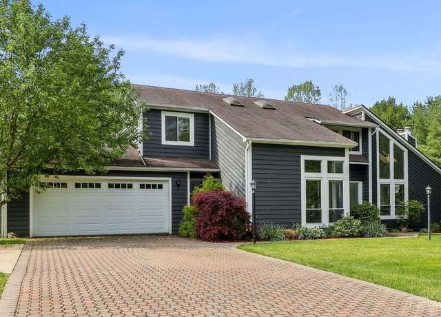 Property at 2081 Natchez Trce, Batavia Twp, OH 45103, 4 beds, 3 baths