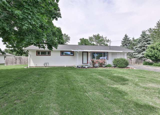 Property at 330 Ethel Ave, Carlisle, OH 45005, 3 beds, 2 baths