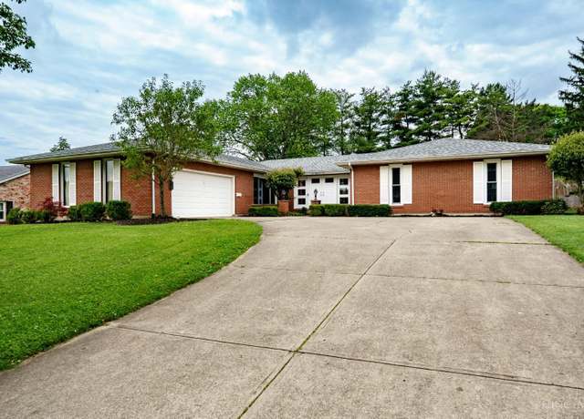 Property at 509 Sanders Dr, Hamilton, OH 45013, 4 beds, 3.5 baths