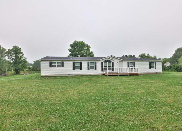 Property at 1000 Triple Two Farm Rd, Franklin Twp, OH 45120, 5 beds, 3 baths