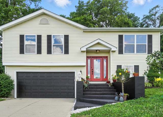 Property at 7405 Shady Knoll Cir, West Chester, OH 45069, 3 beds, 2.5 baths