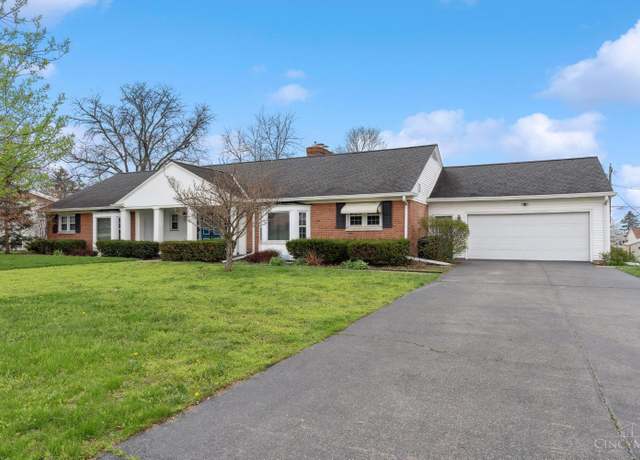Property at 1608 N Breiel Blvd, Middletown, OH 45042, 3 beds, 2.5 baths