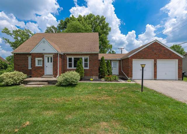 Property at 53 Maple St, Farmersville, OH 45325, 4 beds, 1 bath