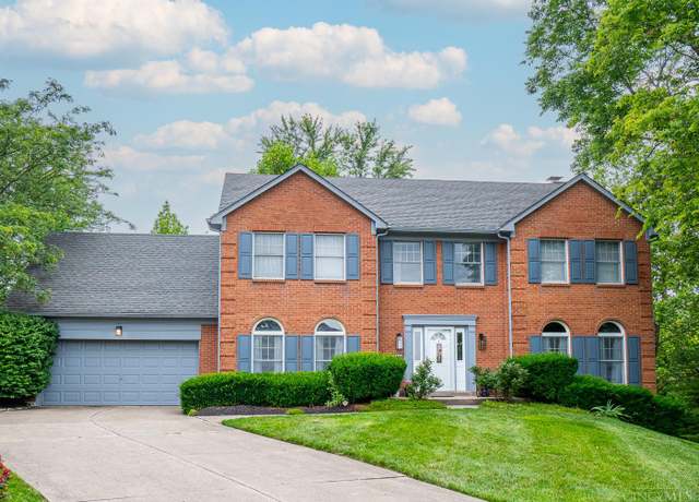 Property at 7424 Heathcock Ct, West Chester, OH 45241, 4 beds, 2.5 baths