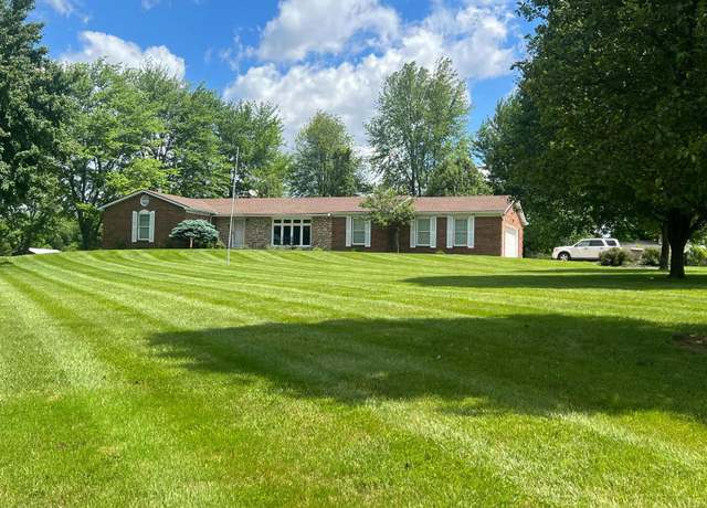 Property at 7136 Goshen Rd, Goshen Twp, OH 45122, 3 beds, 2 baths