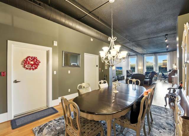 Property at 18 E Fourth St #401, Cincinnati, OH 45202, 2 beds, 2 baths