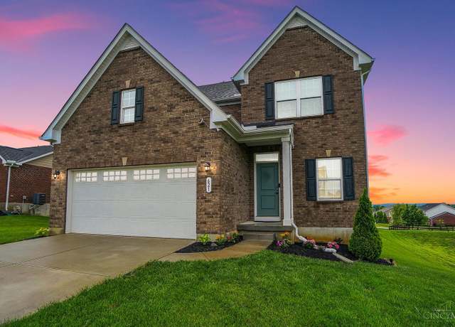 Property at 621 Babbling Brooke Dr, Monroe, OH 45050, 5 beds, 3.5 baths