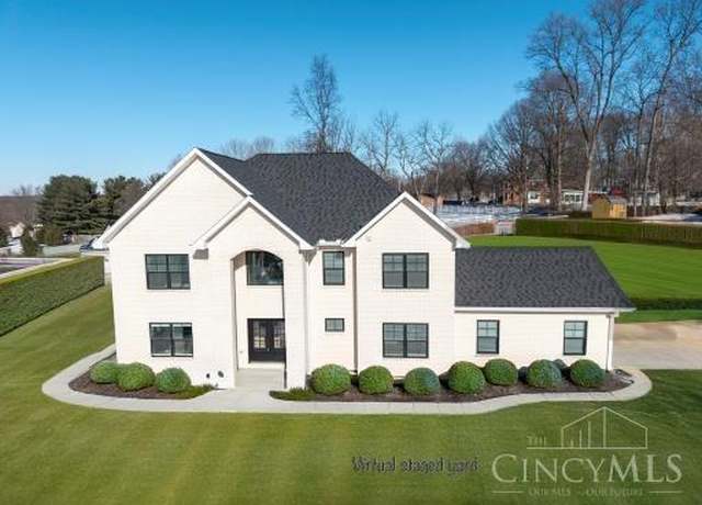Property at 1324 Northwoods Dr, Hillsboro, OH 45133, 4 beds, 4.5 baths