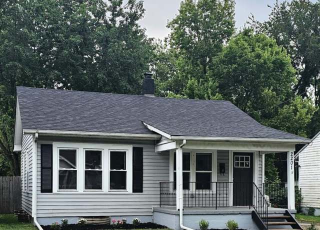 Property at 2201 Fernwood St, Middletown, OH 45044, 2 beds, 1 bath