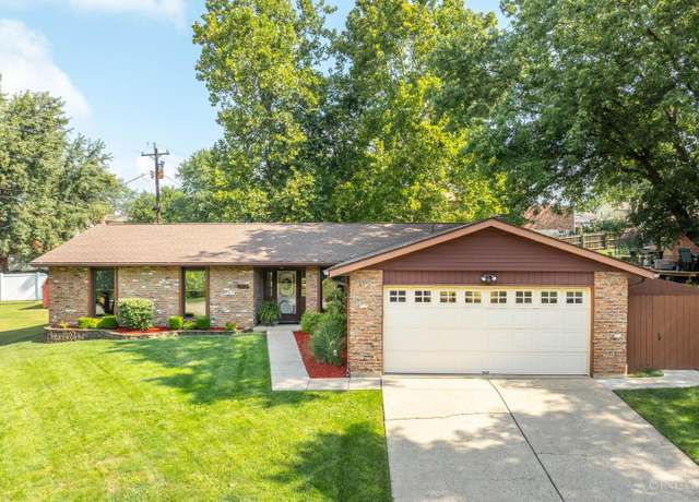 Property at 2452 E Highwood Dr, Fairfield, OH 45014, 3 beds, 2 baths