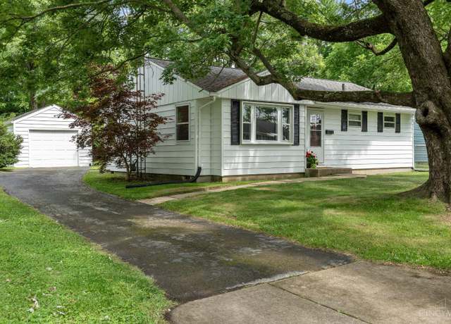 Property at 298 Linton Dr, Wilmington, OH 45177, 3 beds, 1 bath
