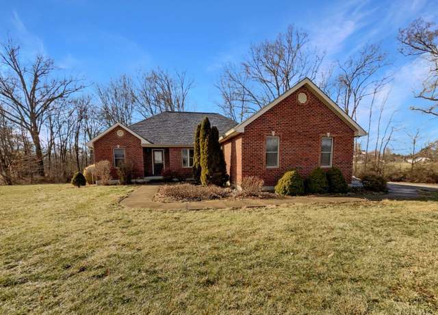 Property at 6555 Smith Rd, Goshen Twp, OH 45140, 3 beds, 2 baths