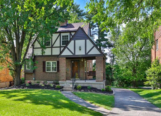 Property at 3227 Manning Ave, Cincinnati, OH 45211, 2 beds, 1.5 baths