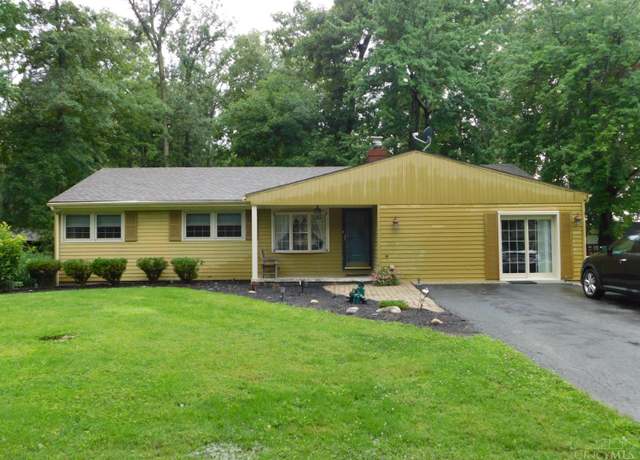 Property at 1836 Hillcrest Ave, Union Twp, OH 45177, 3 beds, 1.5 baths
