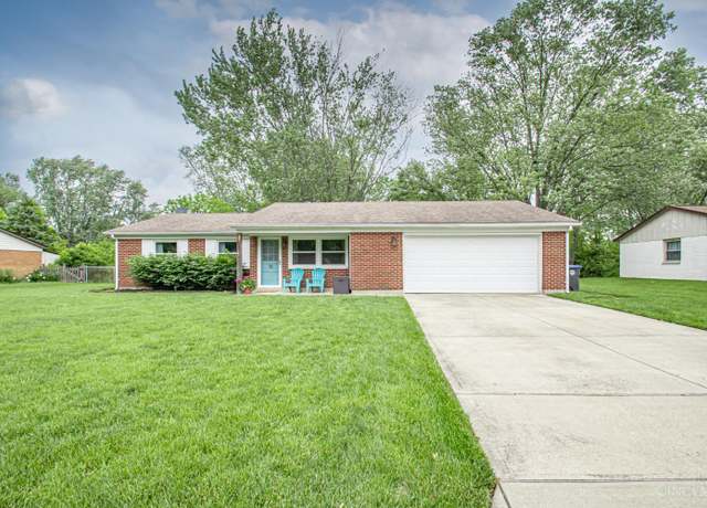 Property at 75 Graywood Ct, Centerville, OH 45458, 3 beds, 2 baths