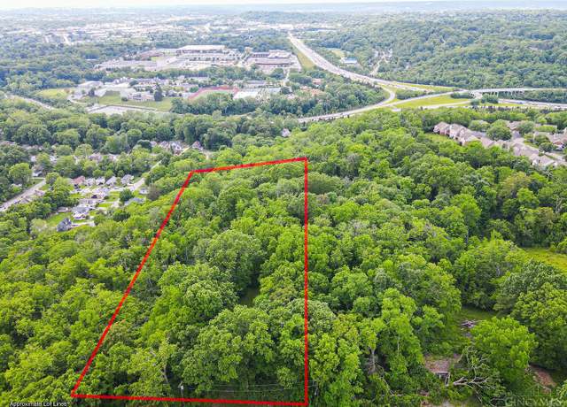 Property at 5899 Jordan Ln, Columbia Twp, OH 45227