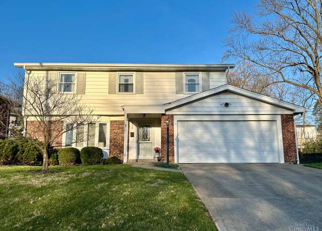 Property at 2028 Rollingridge Ln, Green Twp, OH 45238, 4 beds, 2 baths