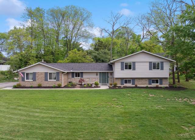 Property at 1500 Heritage Rd, Washington Twp, OH 45459, 4 beds, 2.5 baths