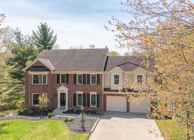 Property at 2326 N Heather Hill Blvd, Anderson Twp, OH 45244, 5 beds, 3.5 baths