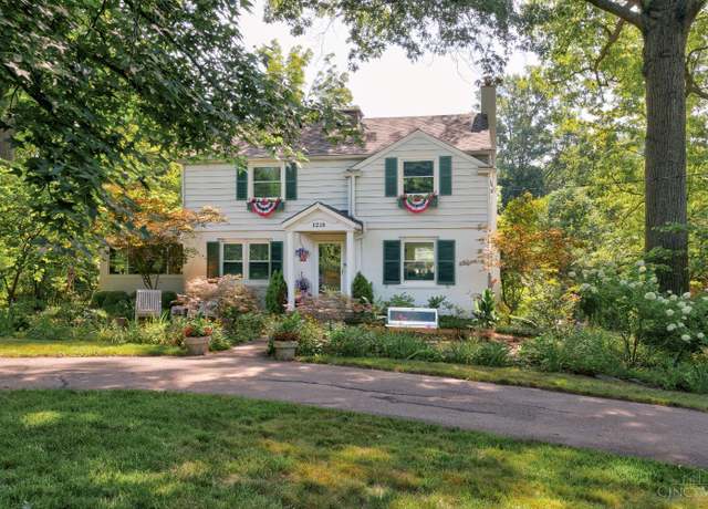 Property at 1218 Eversole Rd, Anderson Twp, OH 45230, 3 beds, 1.5 baths
