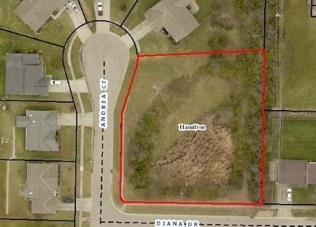 Property at 560 Andrea Ct, Hamilton, OH 45013