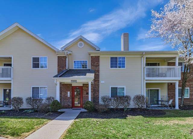 Property at 12091 Carrington Ln #103, Symmes Twp, OH 45140, 2 beds, 2 baths