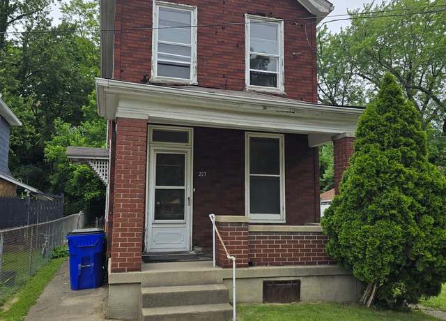 Property at 227 S C St, Hamilton, OH 45013, 2 beds, 1 bath