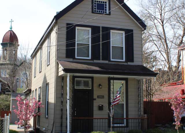 Property at 1841 Carll St, Cincinnati, OH 45225, 2 beds, 2.5 baths