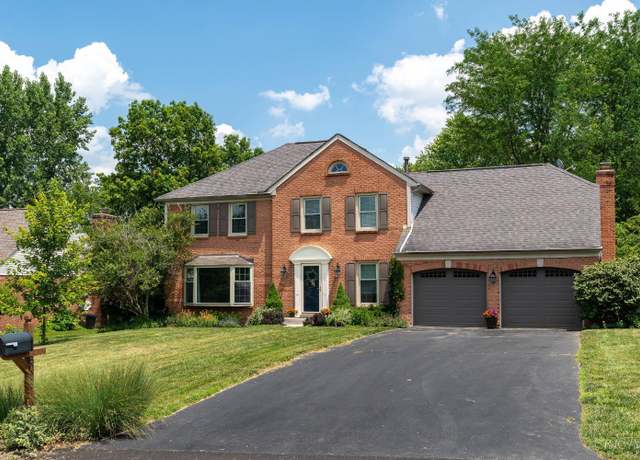 Property at 8006 Hunters Ridge Dr, West Chester, OH 45069, 4 beds, 3.5 baths